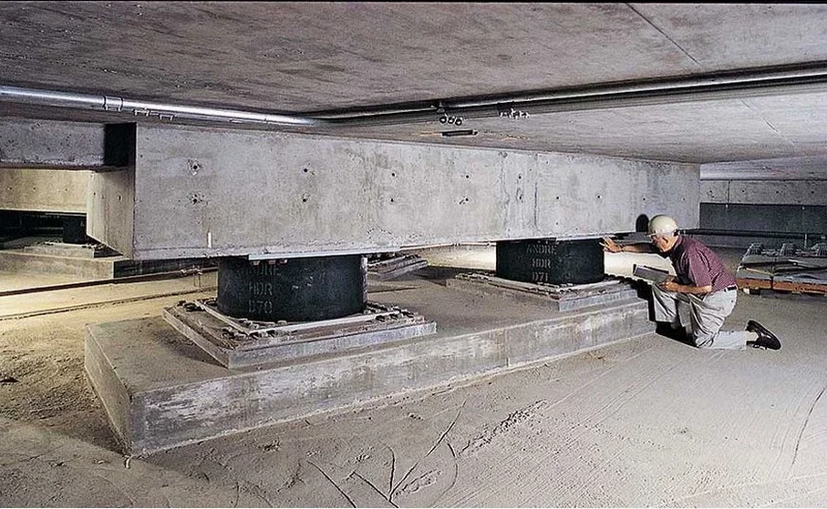 Diseño de Aislación Sísmica de Base en Temuco: Protección Estructural Avanzada